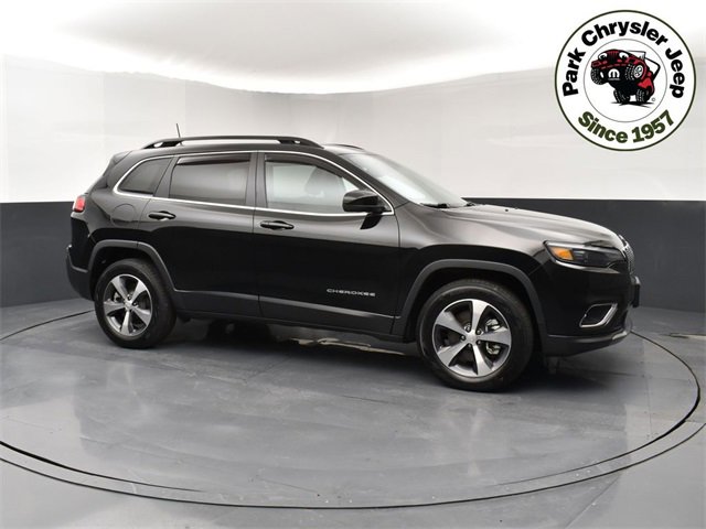 Used 2022 Jeep Cherokee Limited image 1
