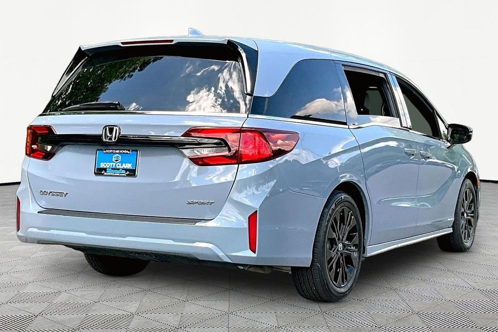 Used 2025 Honda Odyssey Sport-L image 6
