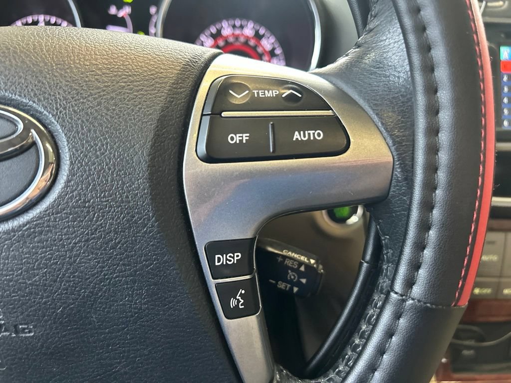 Used 2013 Toyota Highlander Limited AWD/4WD image 14