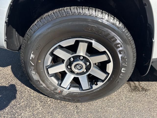 Used 2023 Toyota 4Runner TRD Off-Road Premium image 10