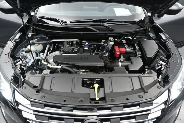 Used 2026 Nissan Rogue S FWD image 17
