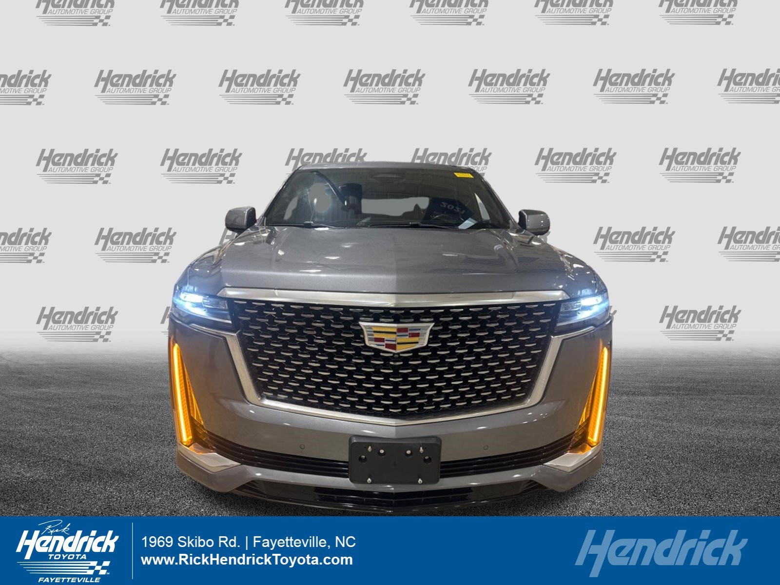 Used 2021 Cadillac Escalade Premium Luxury w/ Driver Assist Tech Package AWD/4WD image 1