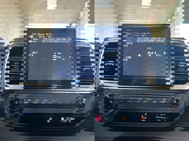 New 2026 Hyundai Venue SE image 10