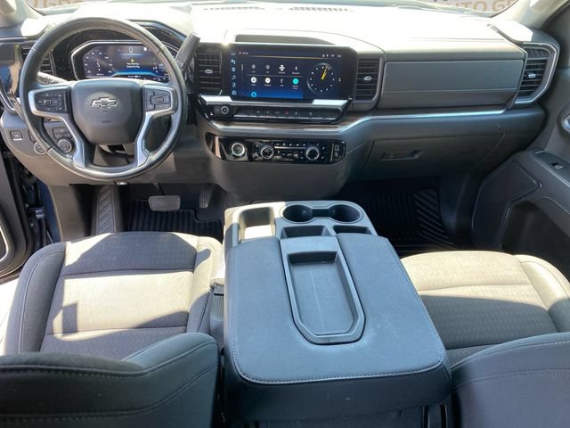 Used 2023 Chevrolet Silverado 1500 RST w/ Z71 Off-Road Package AWD/4WD image 10