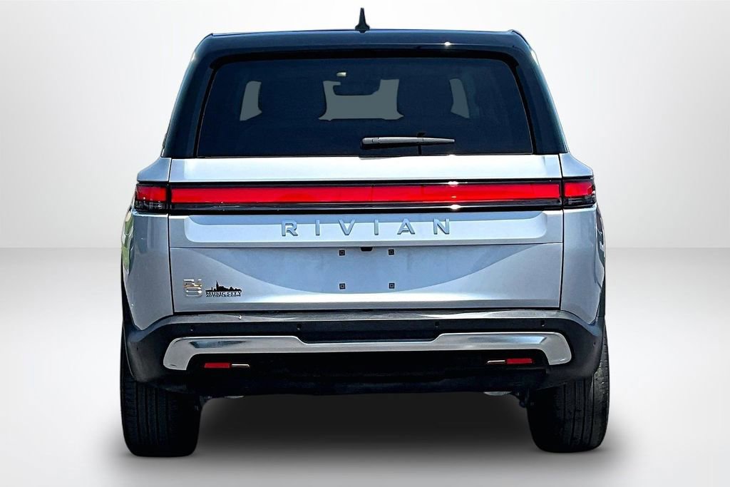 Used 2024 Rivian R1S Adventure AWD/4WD image 7