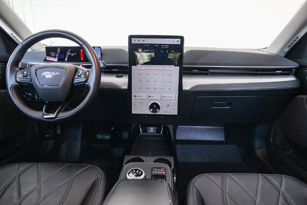 Certified 2023 Ford Mustang Mach-E Select RWD image 15