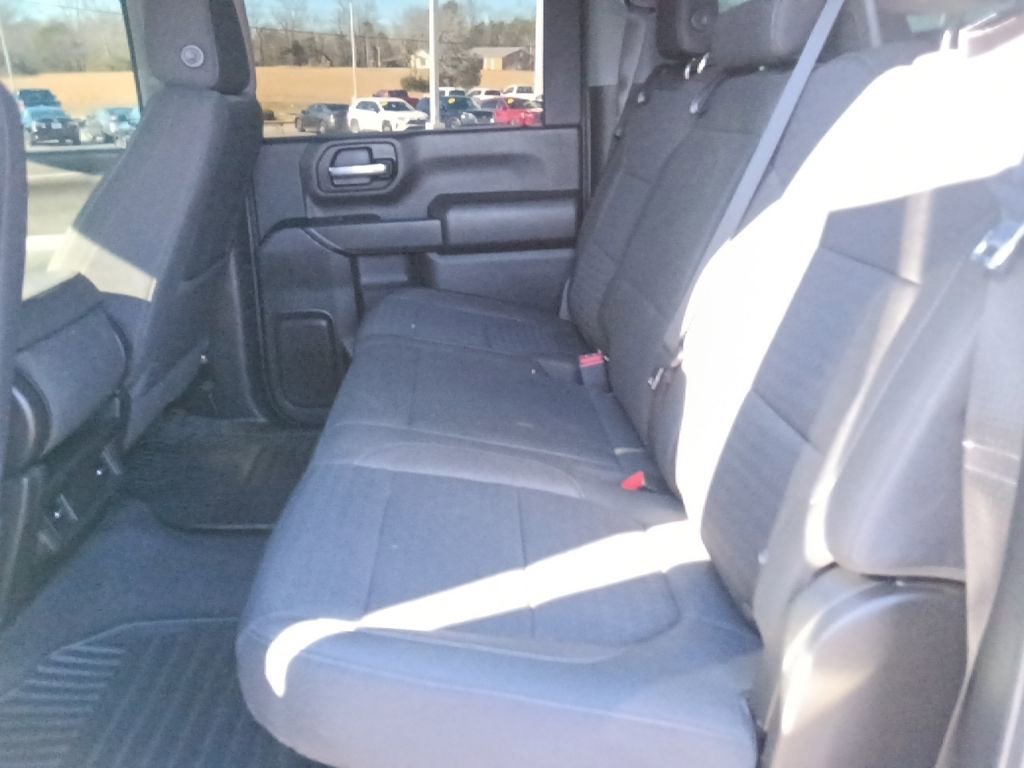 Used 2023 Chevrolet Silverado 2500 LT image 26
