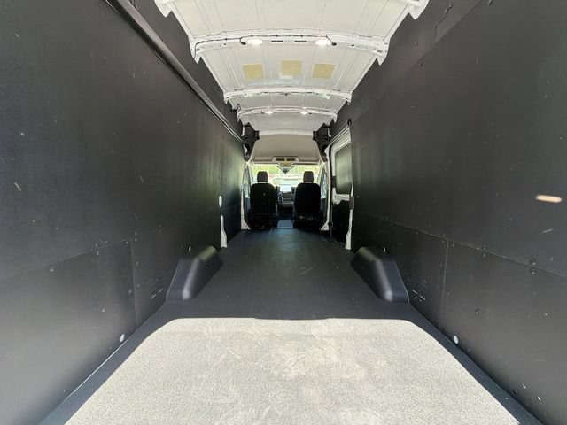 New 2026 Ford Transit 250 148 High Roof Extended w/ Load Area Protection Package RWD image 19