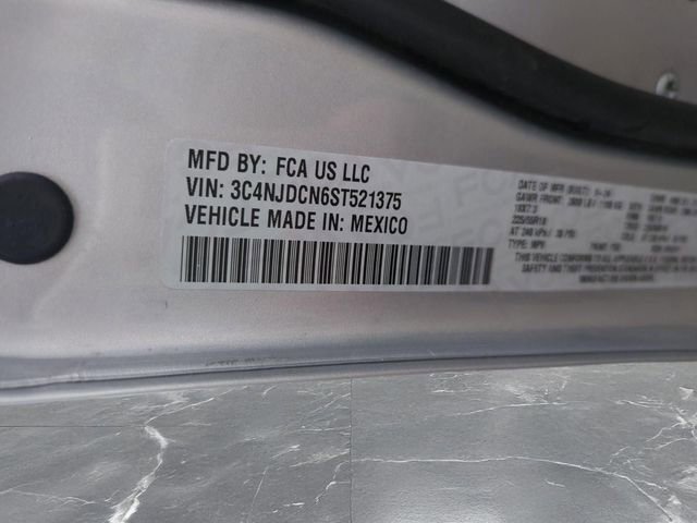 Used 2025 Jeep Compass Limited AWD/4WD image 31