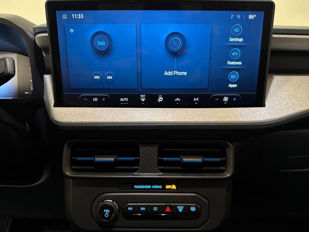 New 2025 Ford Maverick XLT image 10