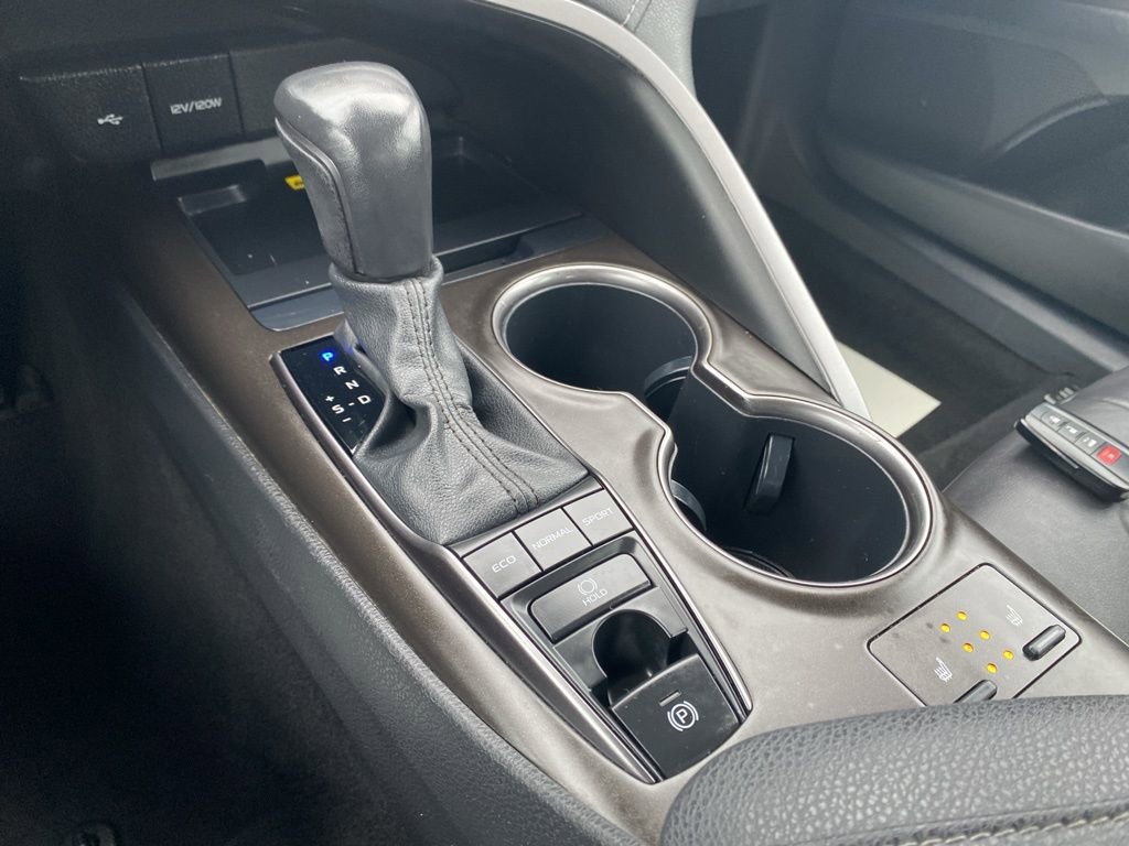 Used 2023 Toyota Camry XSE image 28