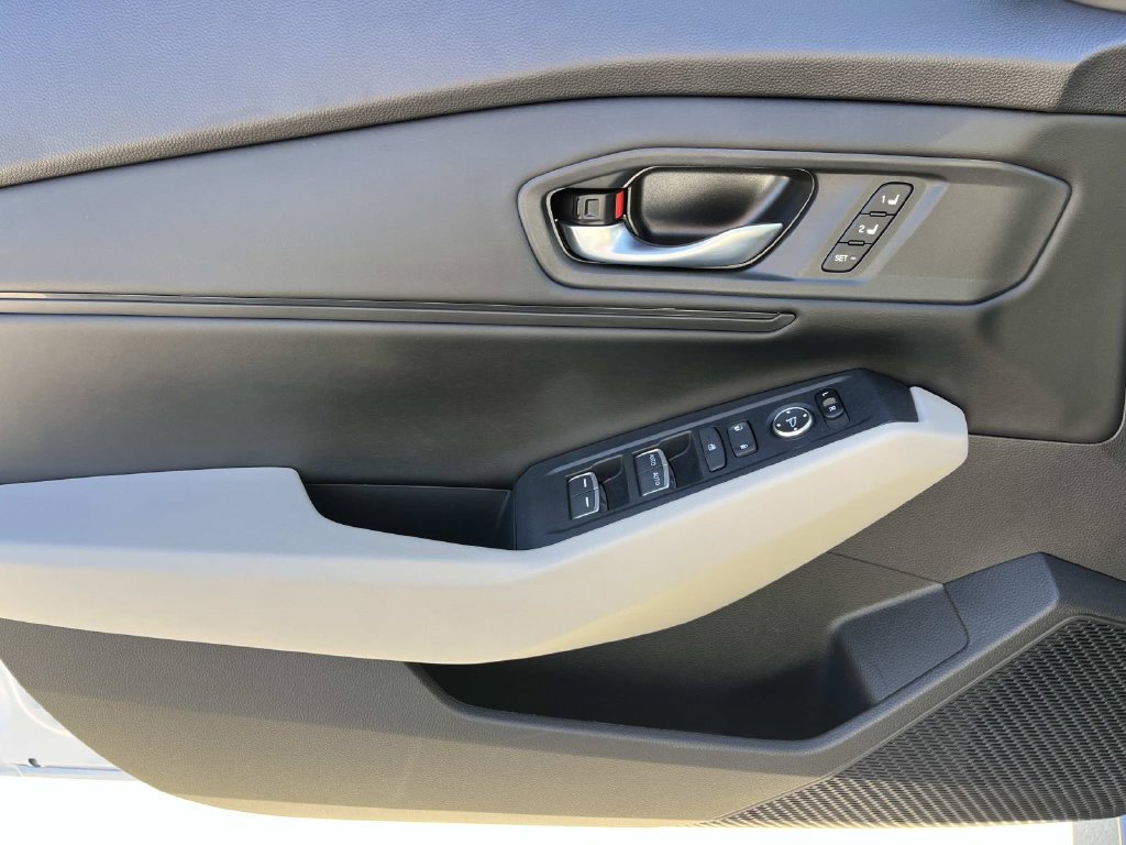 Used 2024 Honda Accord EX-L image 28
