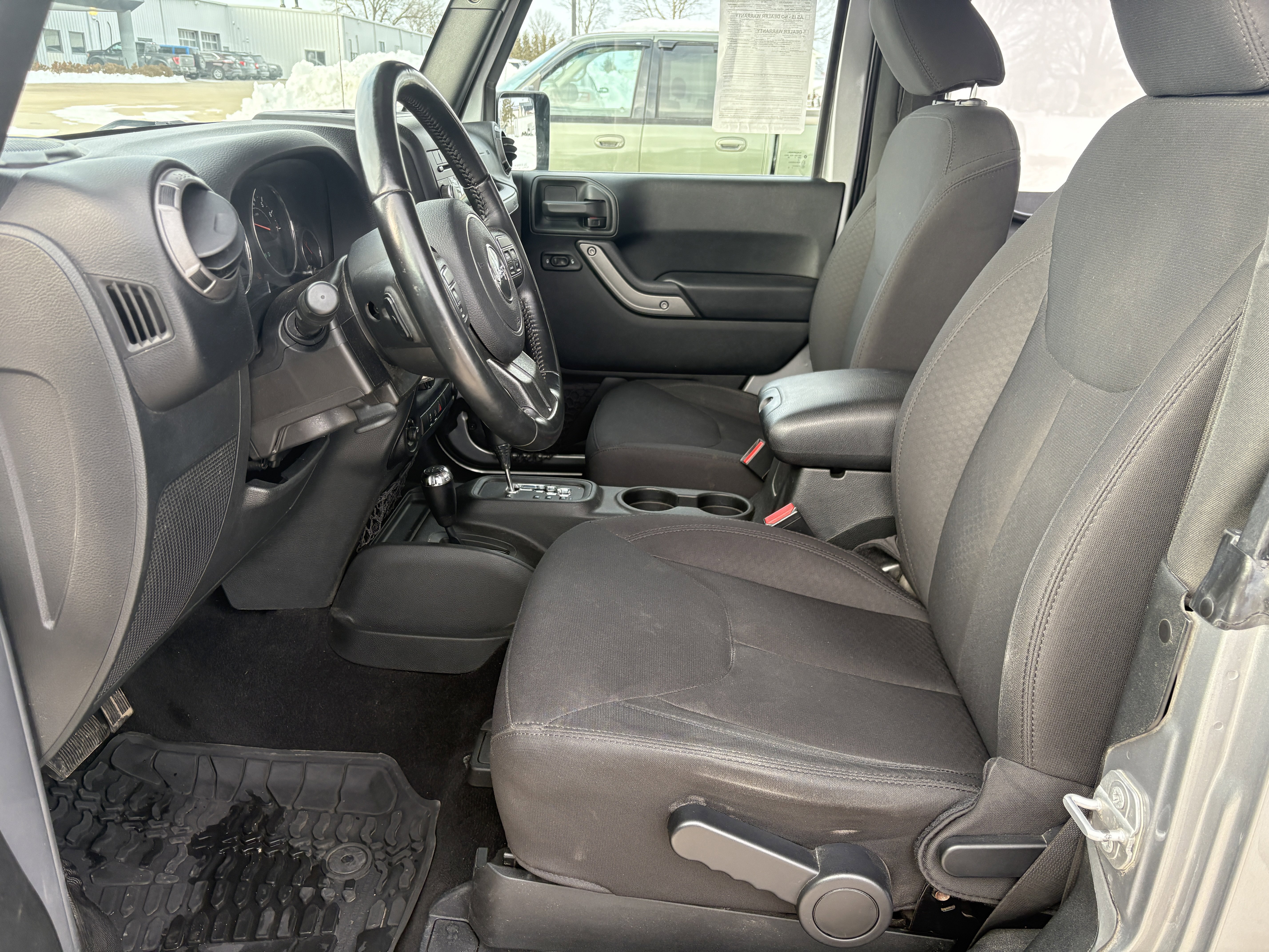 Used 2018 Jeep Wrangler Sport image 9