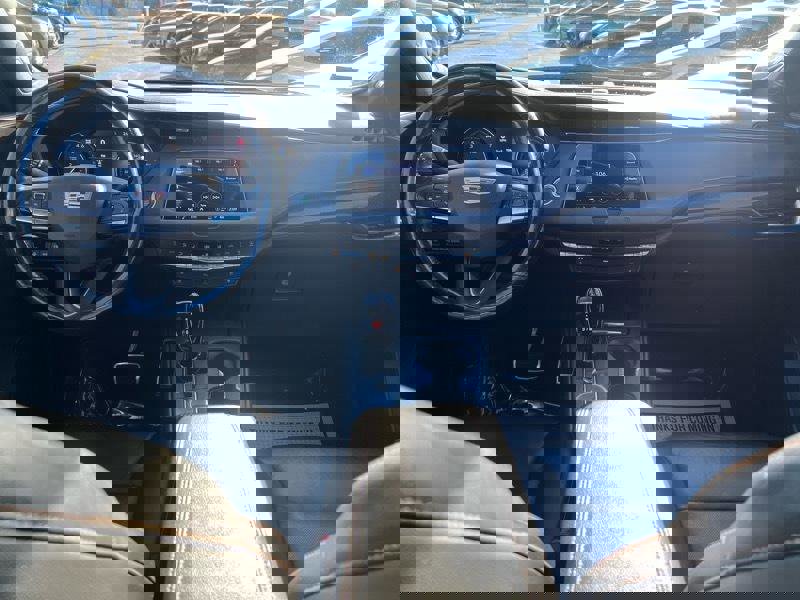 Used 2021 Cadillac XT4 Sport image 9