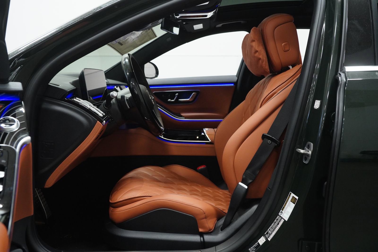 New 2026 Mercedes-Benz S 580 4MATIC Sedan image 2