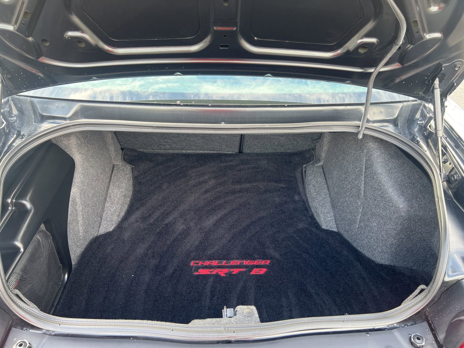 Used 2009 Dodge Challenger SRT8 w/ SRT Option Group II image 32