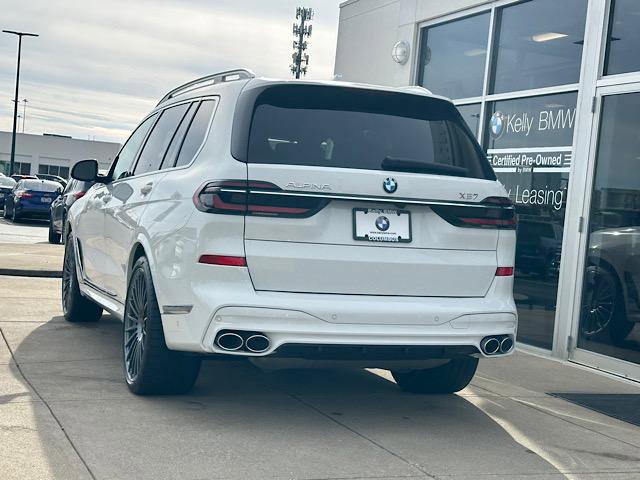 Used 2025 BMW ALPINA XB7 image 9