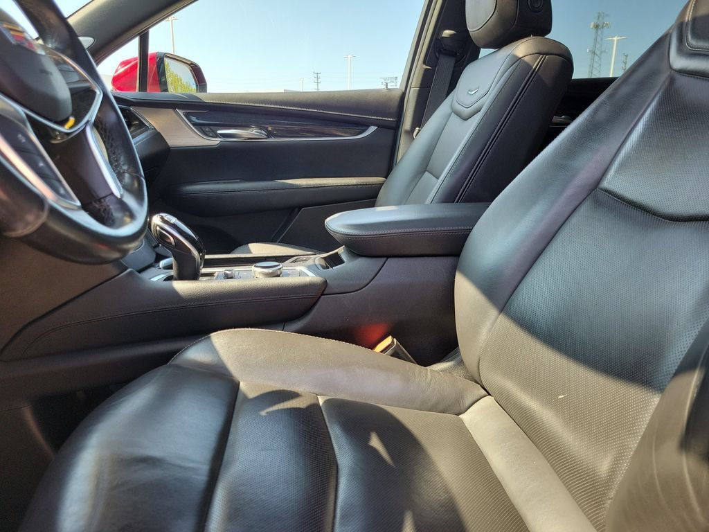 Used 2021 Cadillac XT5 Premium Luxury AWD/4WD image 21