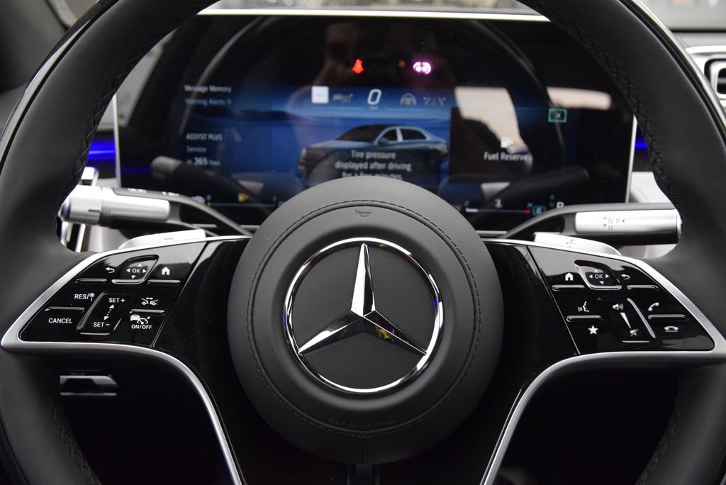 New 2026 Mercedes-Benz Maybach S 680 4MATIC image 22