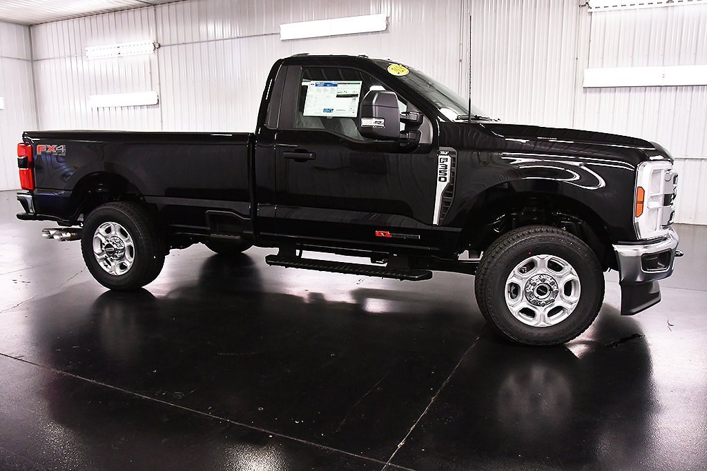New 2026 Ford F350 XLT image 8