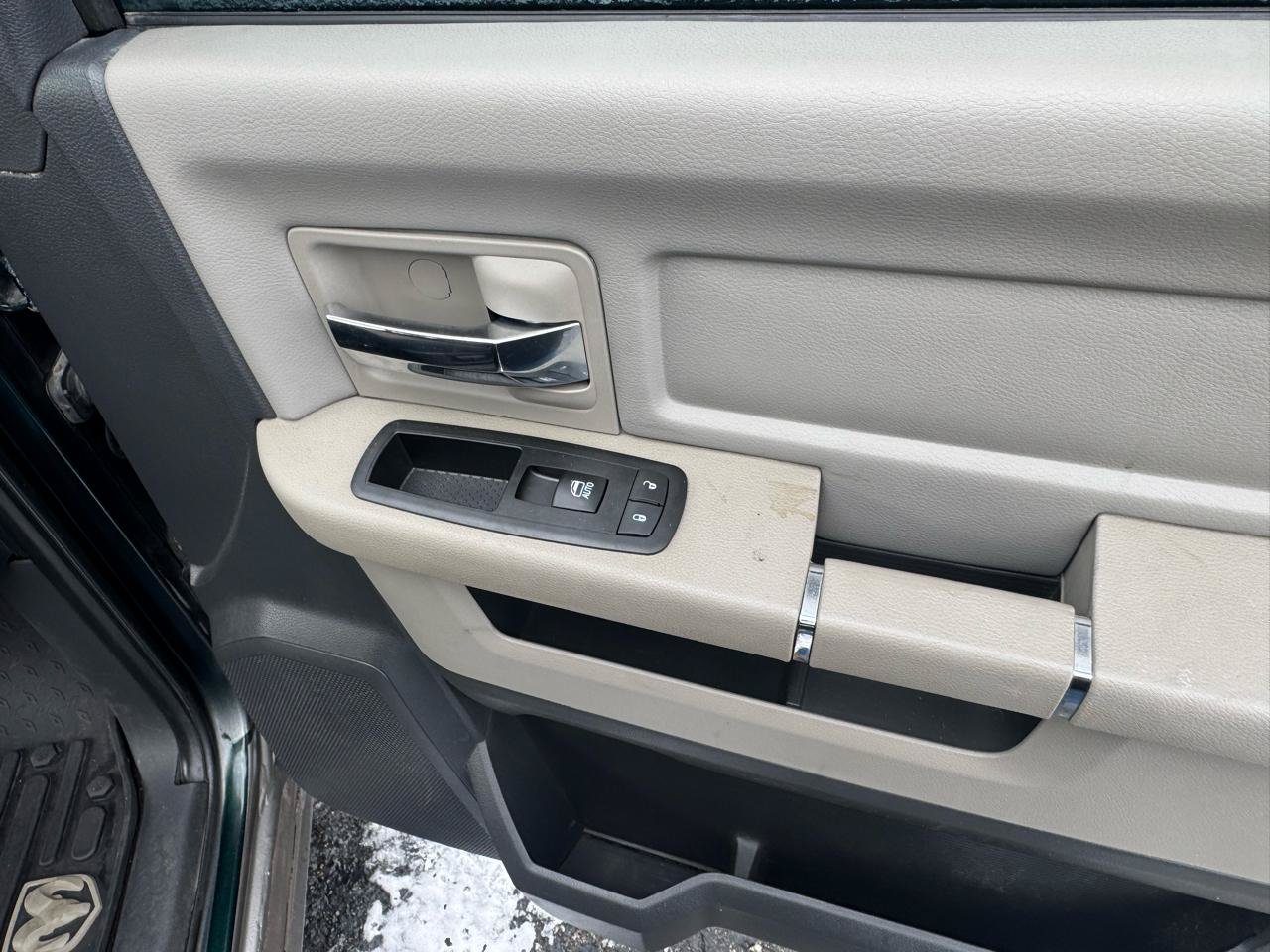 Used 2011 RAM 1500 Outdoorsman AWD/4WD image 32