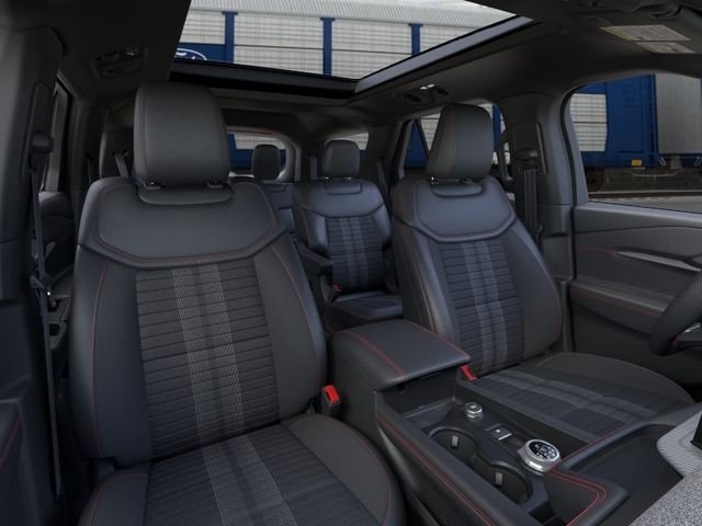 New 2026 Ford Explorer ST-Line w/ ST-Line Street Pack AWD/4WD image 10