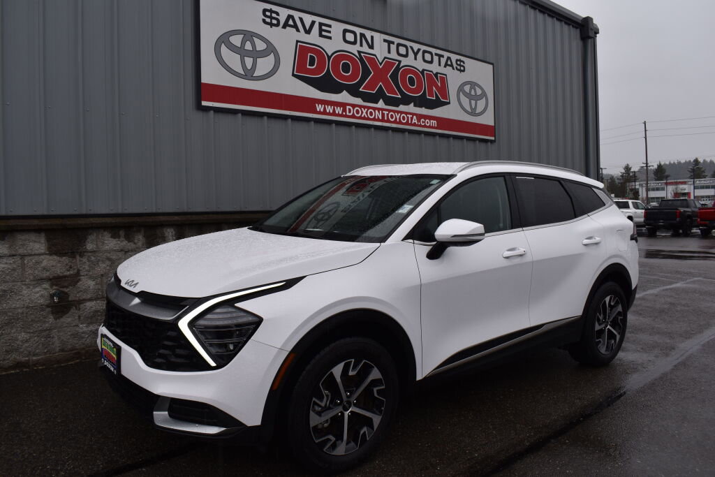 Used 2025 Kia Sportage EX