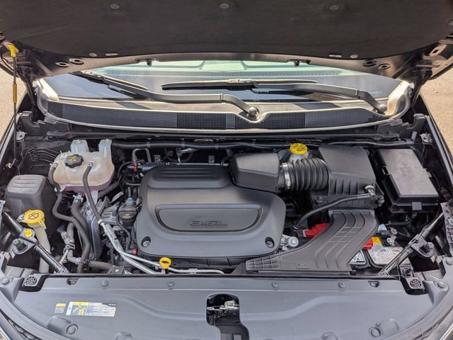 Certified 2024 Chrysler Voyager LX FWD image 36