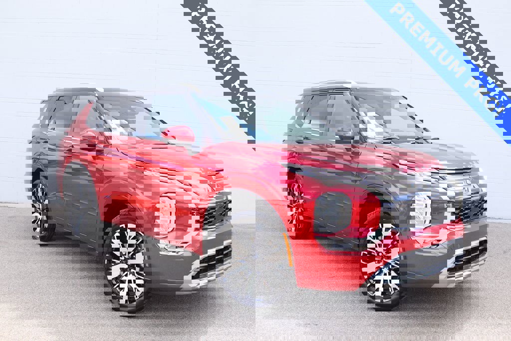 New 2025 Mitsubishi Outlander SEL