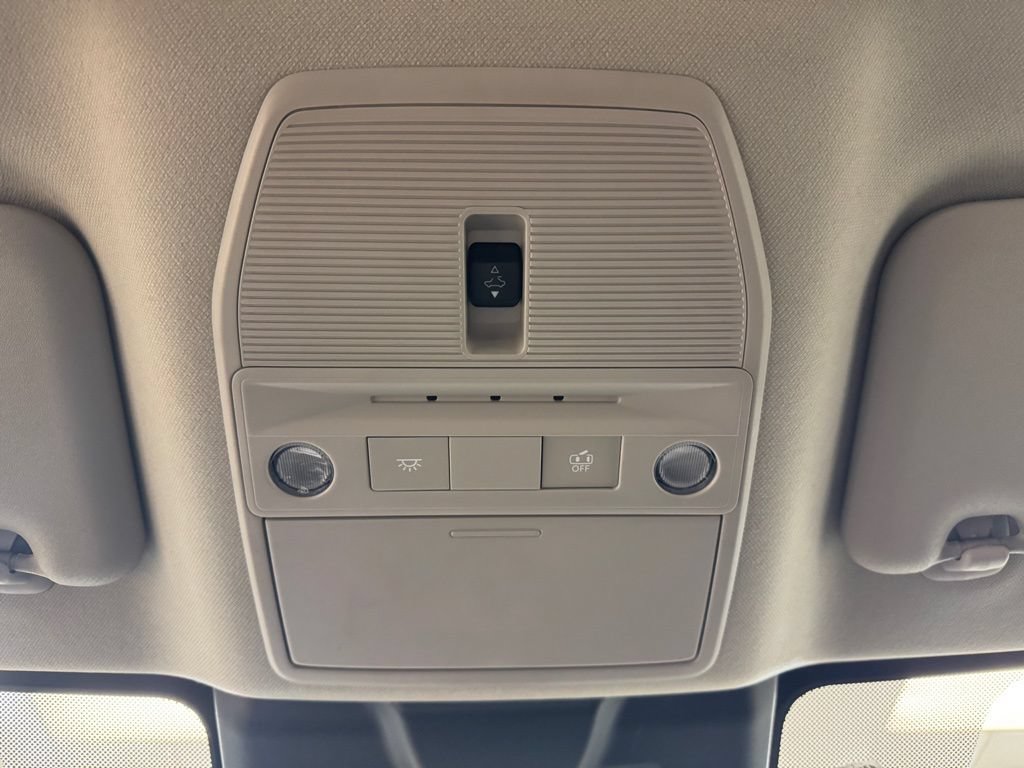 New 2026 Nissan Sentra SV w/ SV Convenience Package FWD image 38