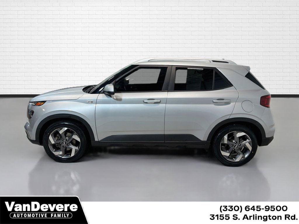 Used 2022 Hyundai Venue SEL