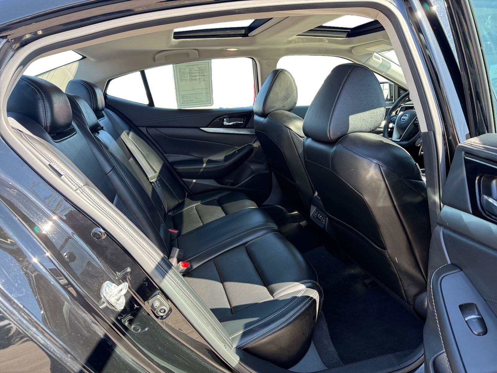 Used 2023 Nissan Maxima SL image 26