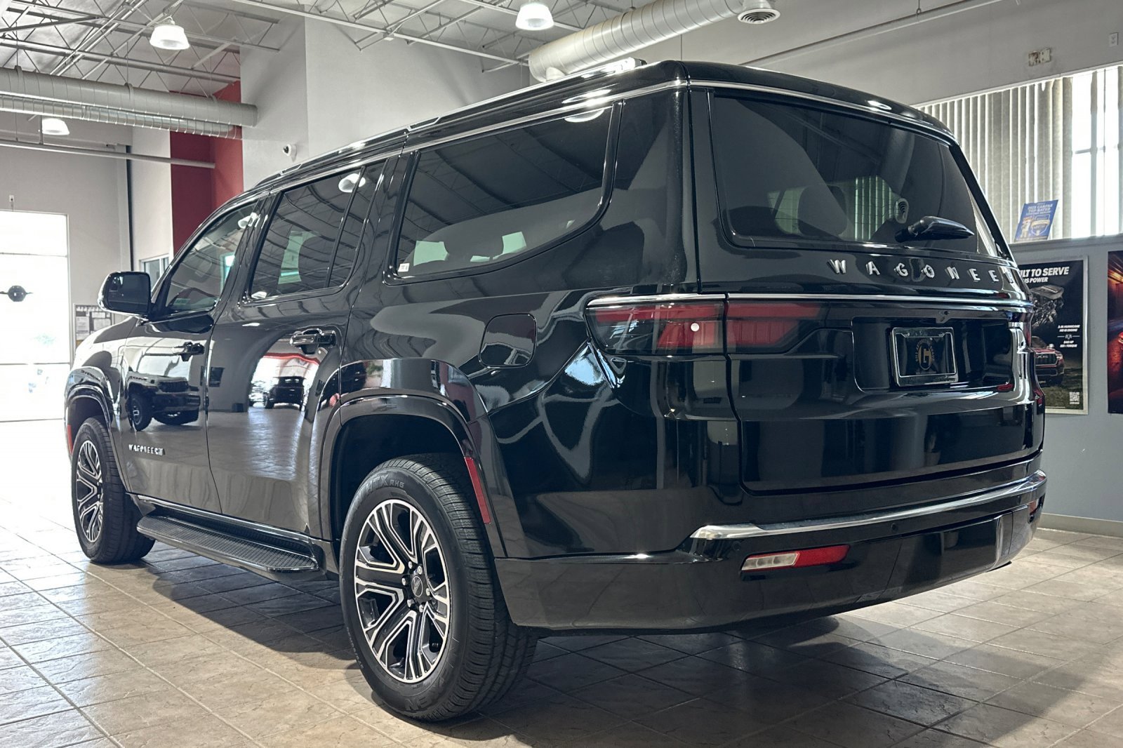 New 2025 Jeep Wagoneer 4WD image 4