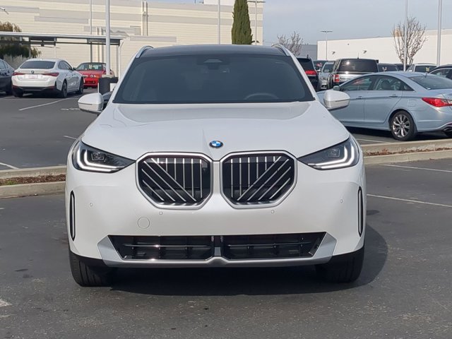 Used 2026 BMW X3 xDrive30 w/ Premium Package image 6