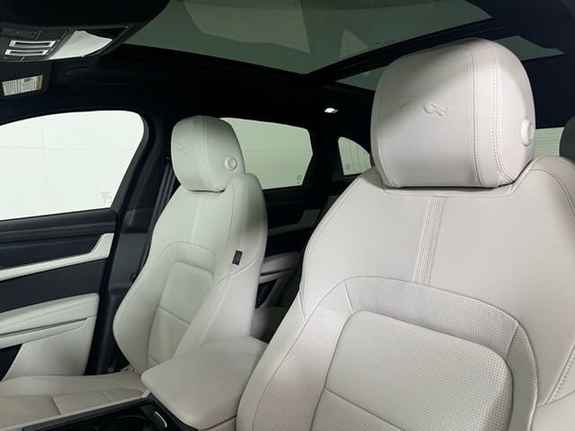 New 2026 Jaguar F-PACE R-Dynamic S AWD/4WD image 29