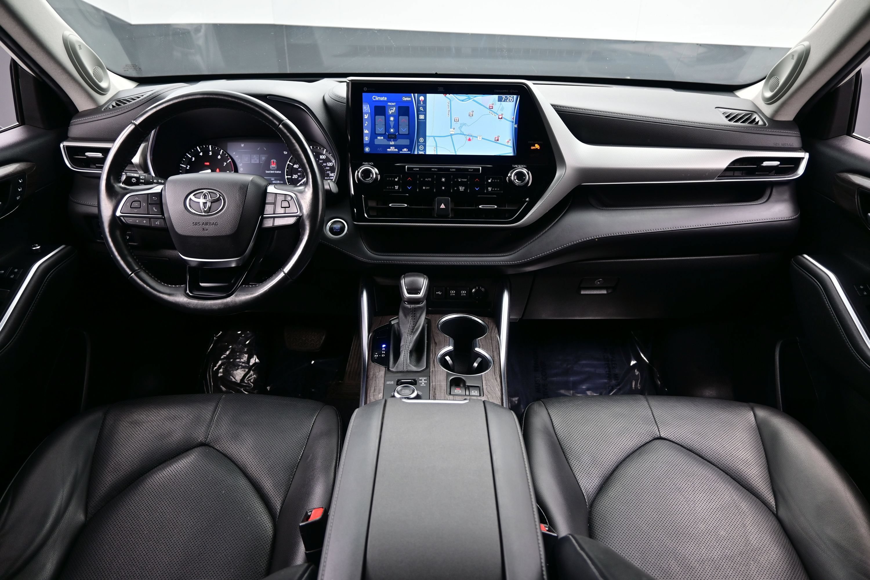 Used 2021 Toyota Highlander Platinum AWD/4WD image 18