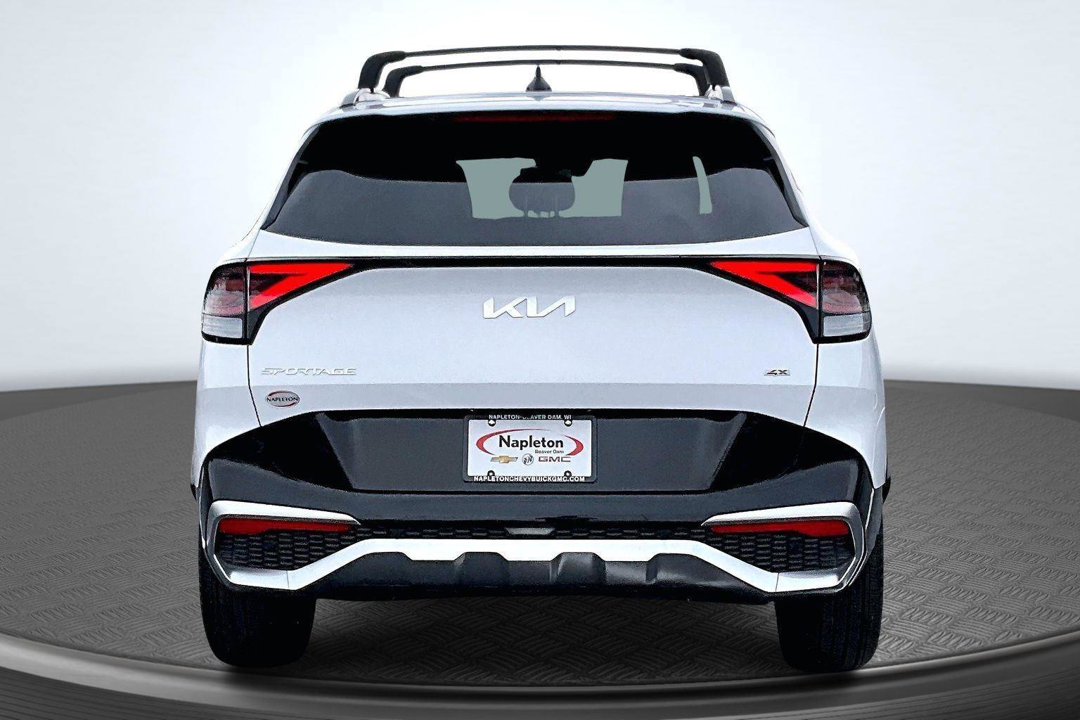 Used 2025 Kia Sportage SX AWD/4WD image 4