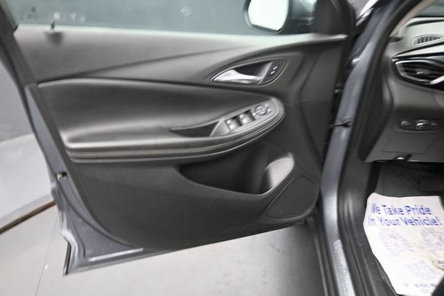 Used 2020 Buick Encore GX Select w/ Experience Buick Package FWD image 20