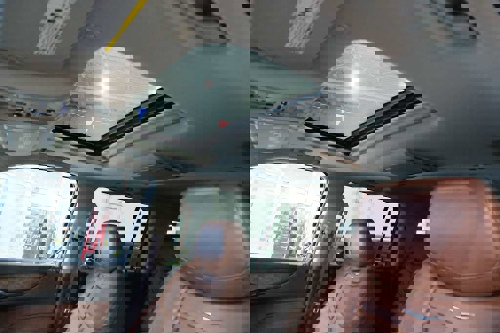 Used 2015 Cadillac Escalade ESV Premium image 37