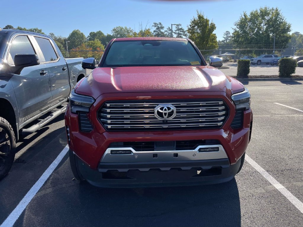 Used 2024 Toyota Tacoma Limited AWD/4WD image 2