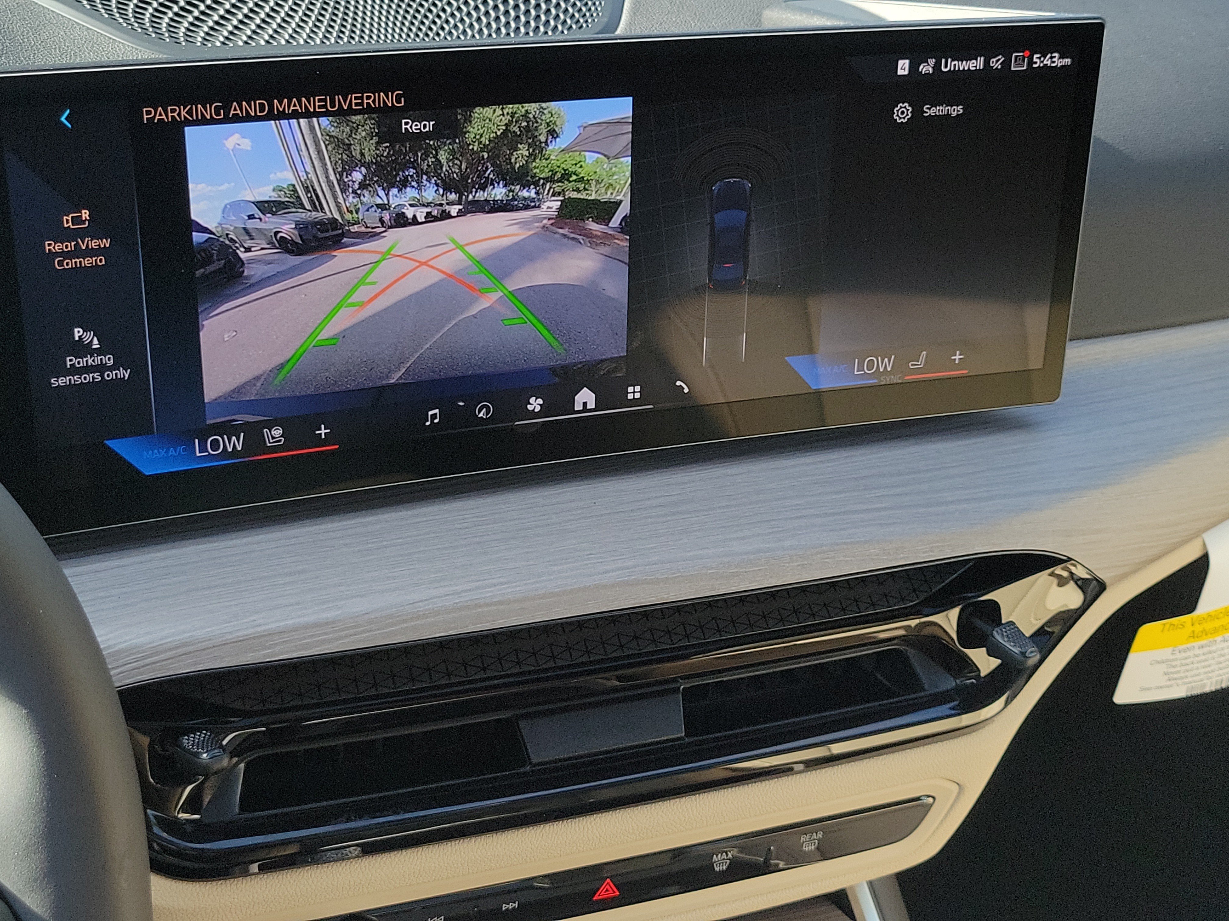 New 2026 BMW 330i Sedan w/ Convenience Package RWD image 29