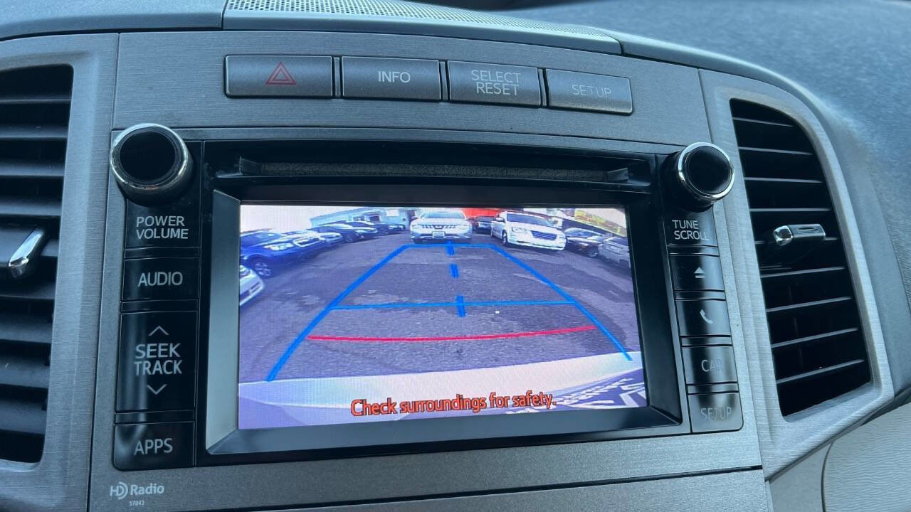 Used 2013 Toyota Venza XLE FWD image 14