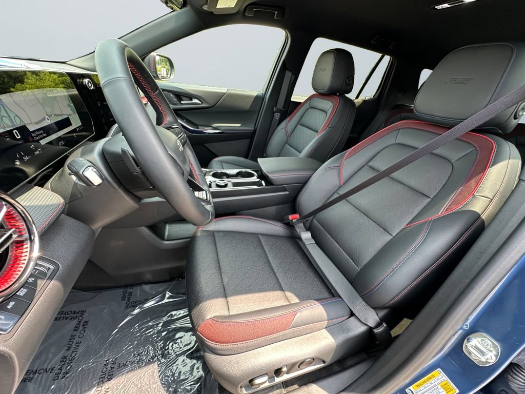 Used 2026 Chevrolet Equinox RS w/ Safety and Technology Package AWD/4WD image 9