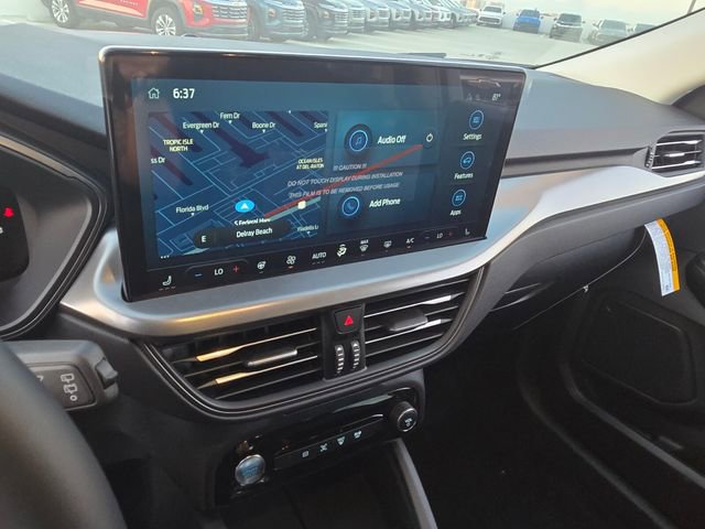 New 2025 Ford Escape SE image 13