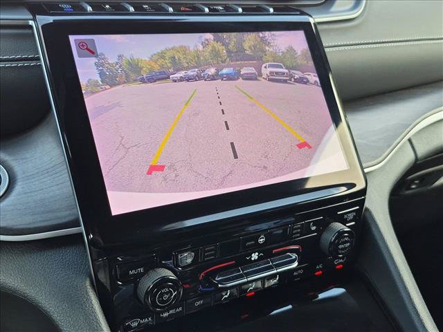 Used 2024 Jeep Grand Cherokee Limited 4xe AWD/4WD image 14