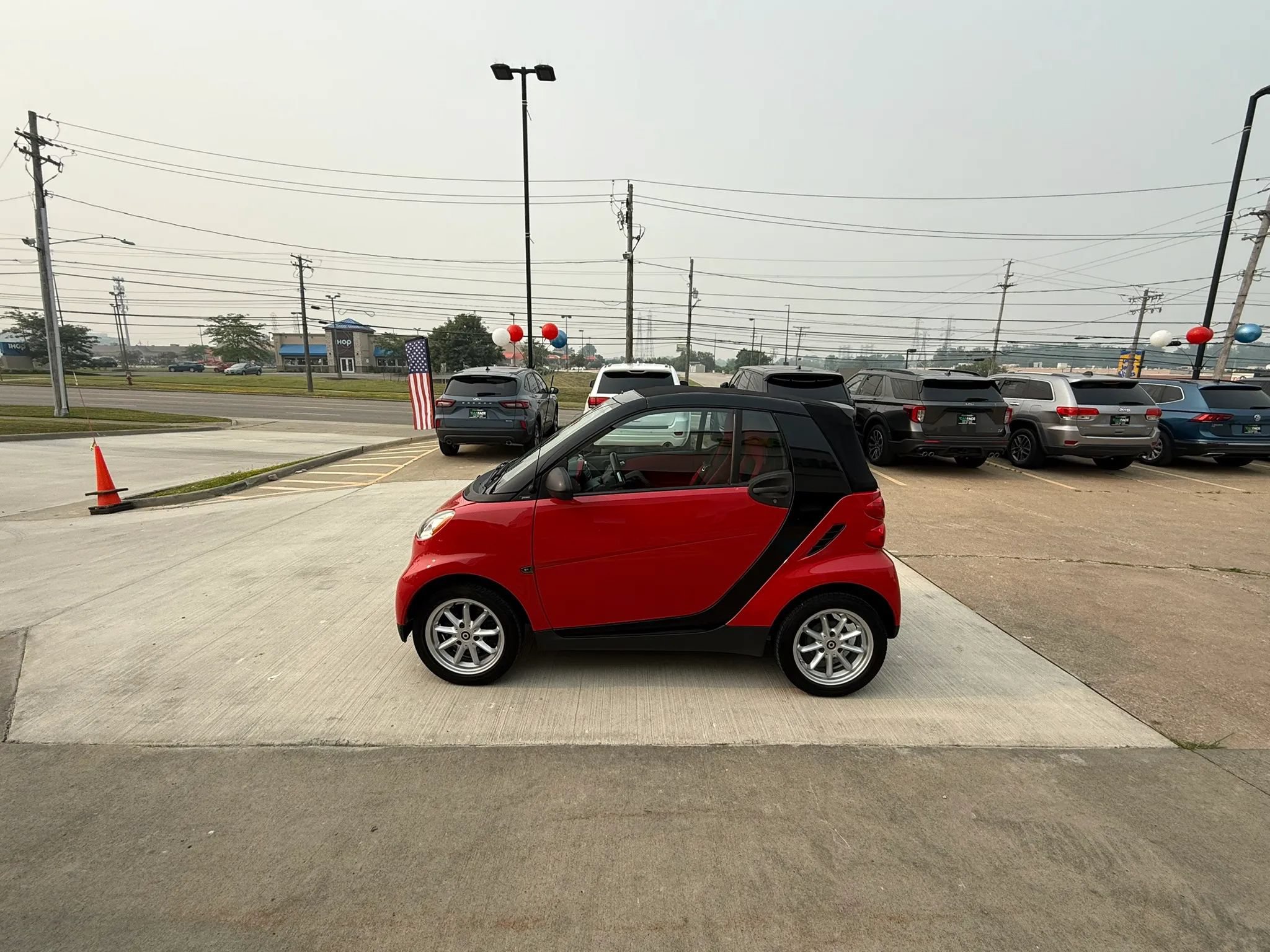 Used 2009 smart fortwo passion RWD image 7