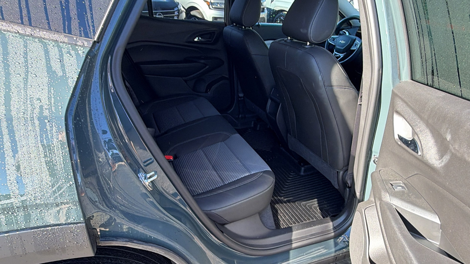 Used 2025 Chevrolet Trax LT w/ Driver Confidence Package image 21