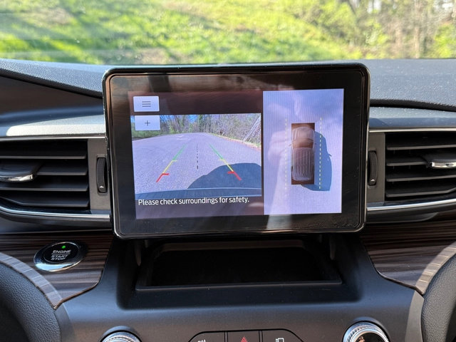 Used 2020 Ford Explorer Limited image 28