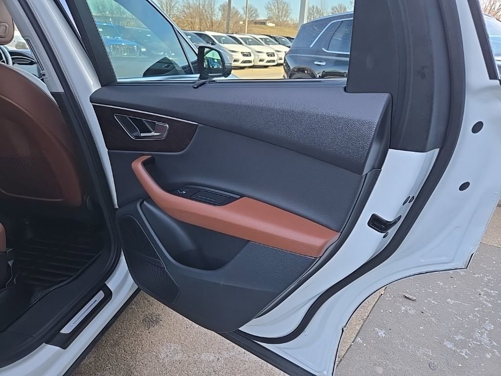 Used 2022 Audi Q7 2.0T Premium Plus w/ Premium Plus Package image 79