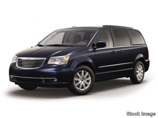 Certified 2015 Chrysler Town & Country Touring w/ Driver Convenience Group